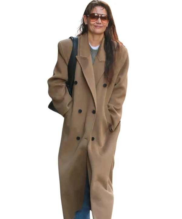 Katie Holmes Camel Coat​